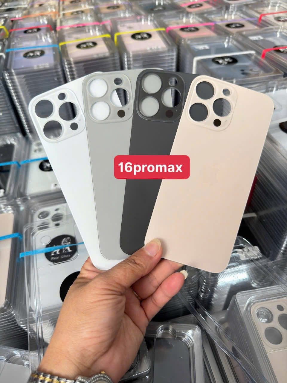 Nắp lưng iPhone 16 Promax (đủ màu)